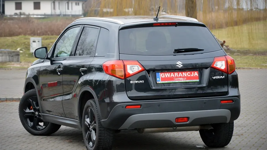 SUZUKI Vitara -