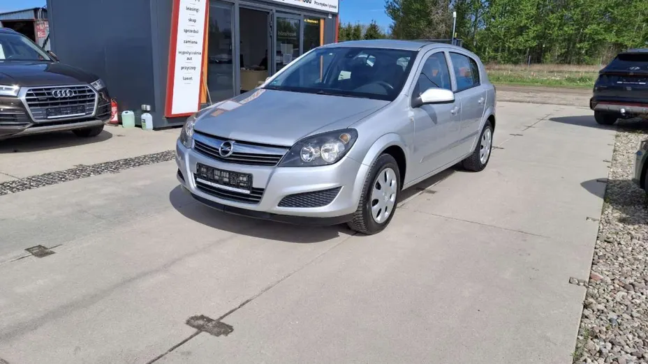OPEL Astra -