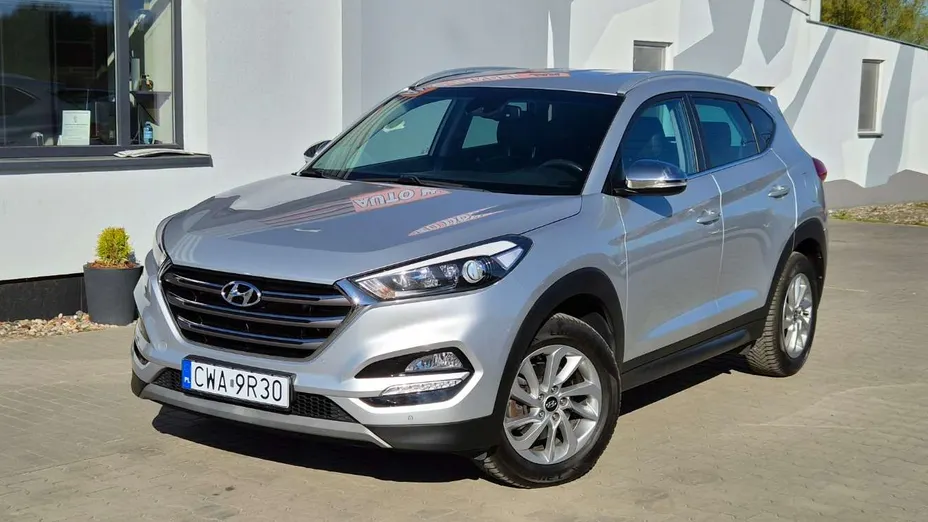 HYUNDAI Tucson -