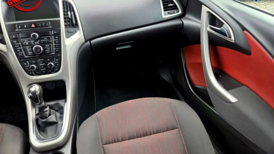 OPEL Astra -