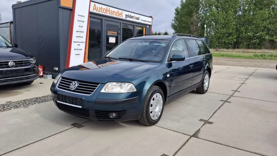 VOLKSWAGEN Passat -