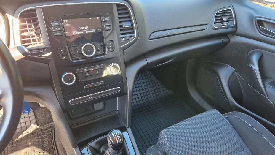 RENAULT Megane -