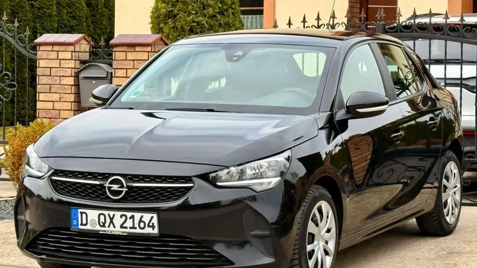 OPEL Corsa -
