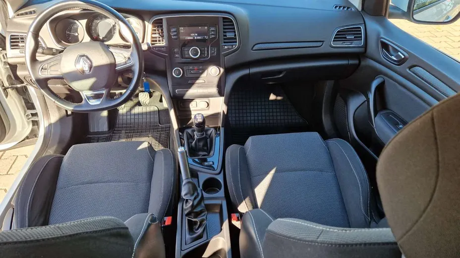 RENAULT Megane -