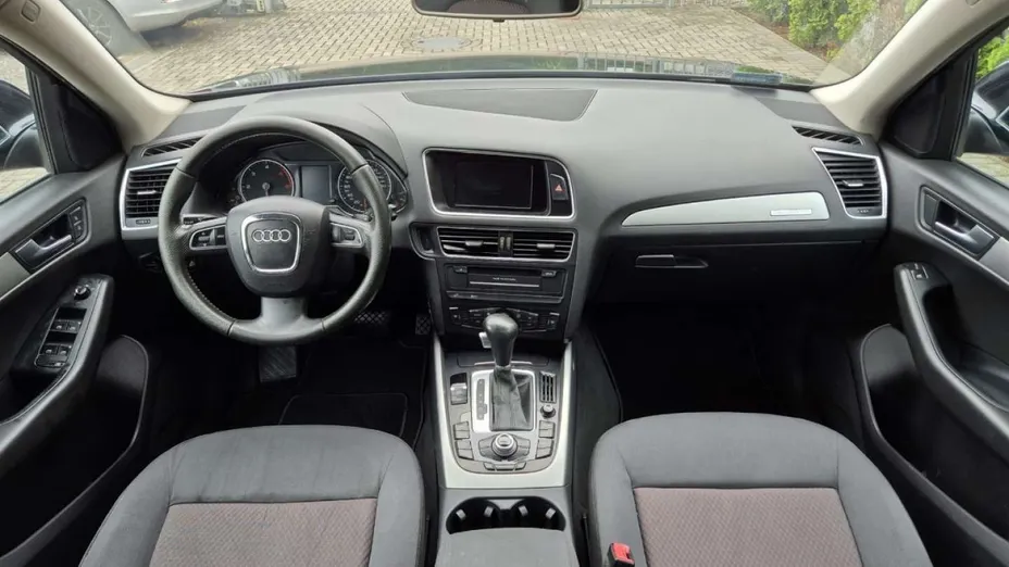 AUDI Q5 -