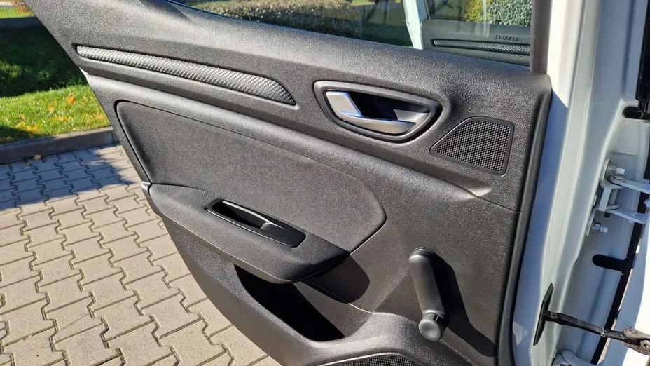 RENAULT Megane -