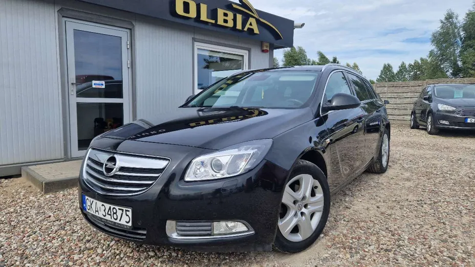 OPEL Insignia -