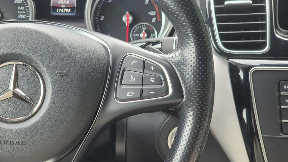 MERCEDES-BENZ GLE -
