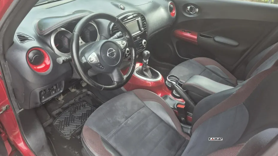 NISSAN Juke -