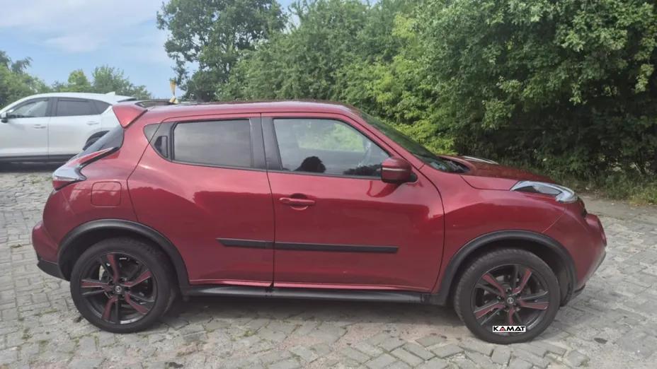 NISSAN Juke -