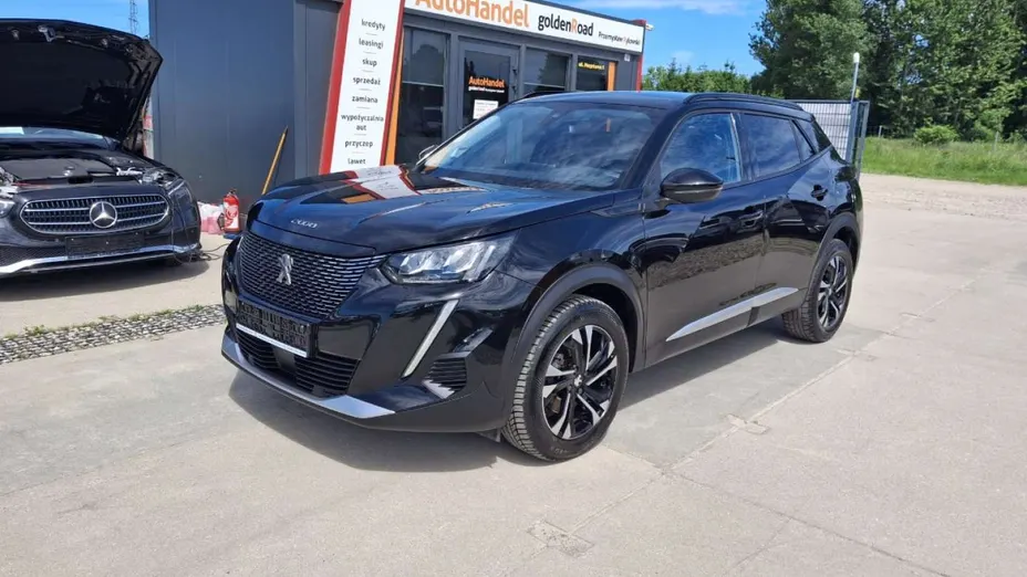 PEUGEOT 2008 -