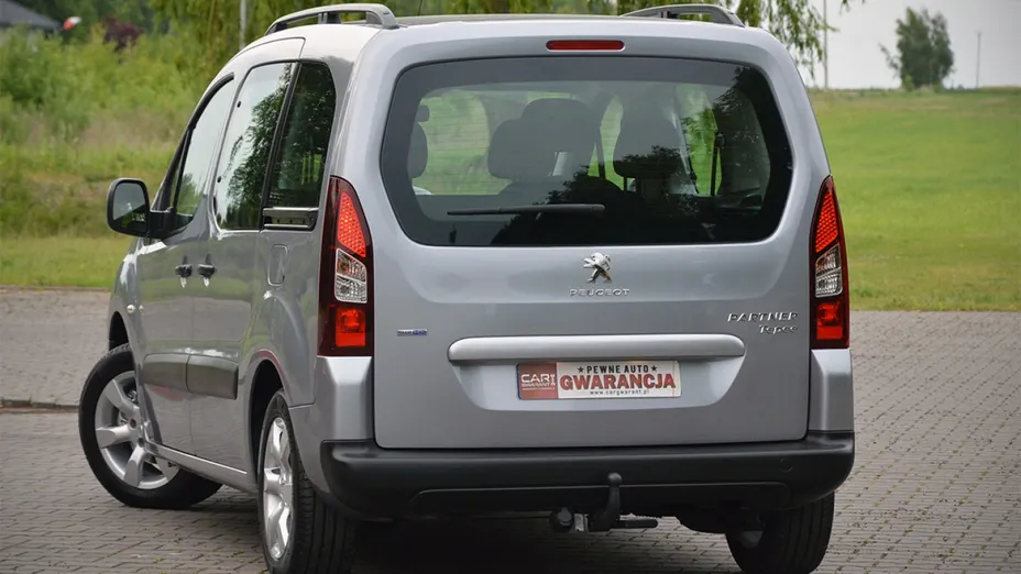 PEUGEOT Partner -