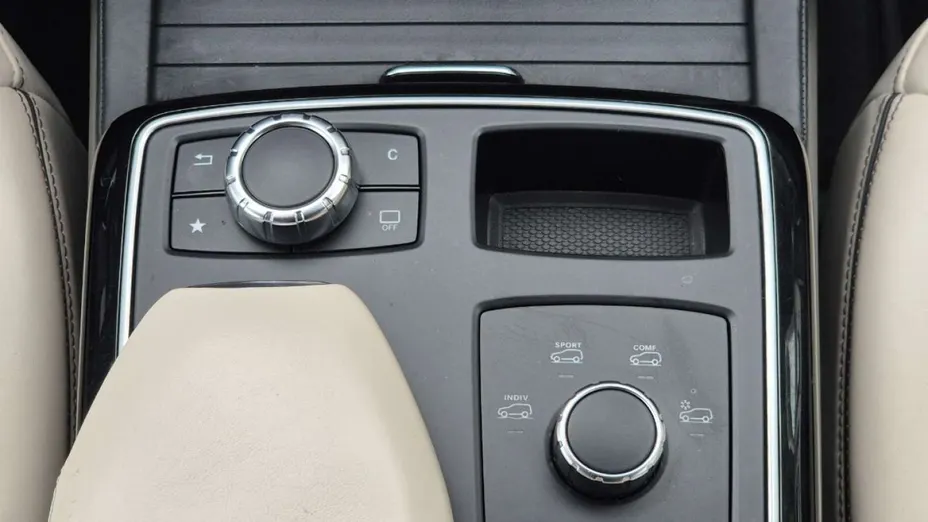 MERCEDES-BENZ GLE -