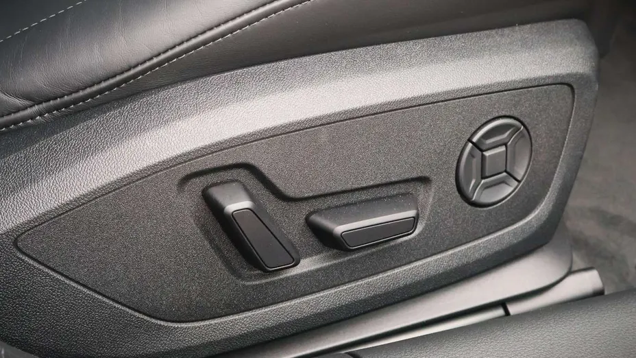 AUDI A6 Avant -