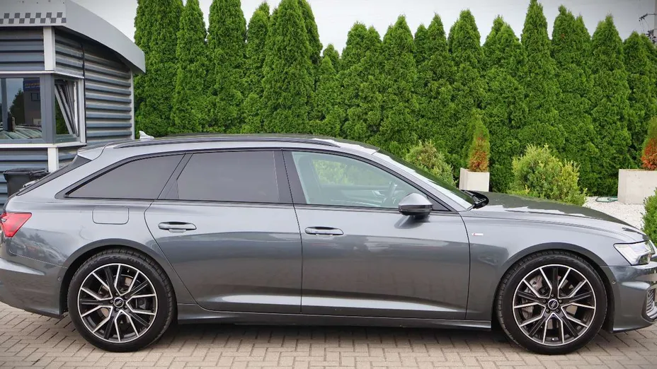 AUDI A6 Avant -