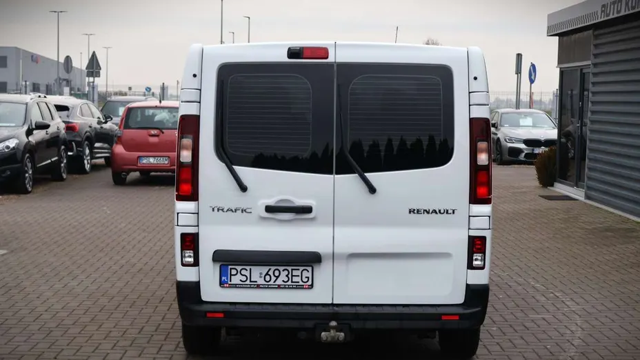 RENAULT Trafic -