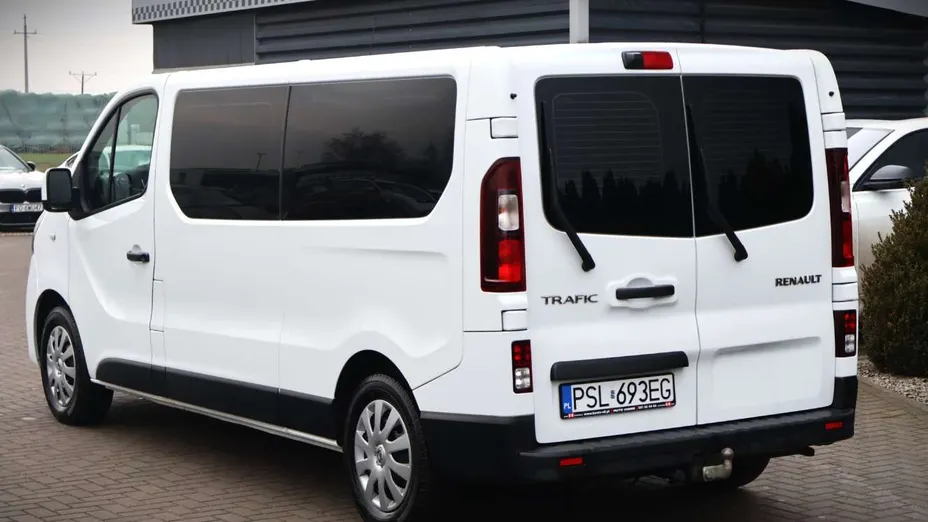 RENAULT Trafic -