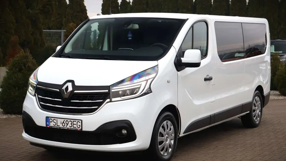 RENAULT Trafic -