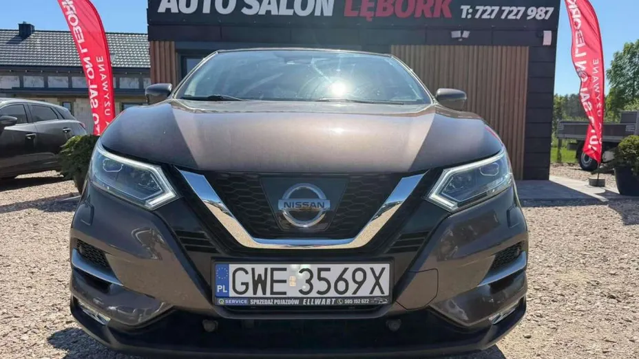 NISSAN Qashqai -