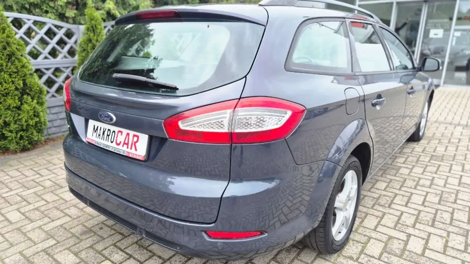 FORD Mondeo -