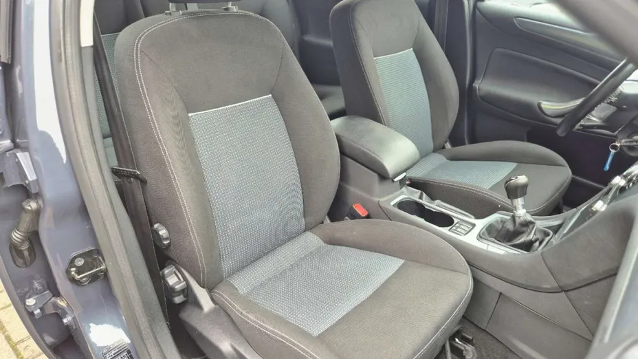 FORD Mondeo -