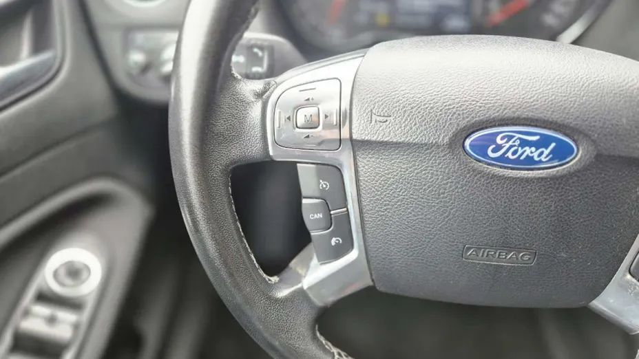 FORD Mondeo -