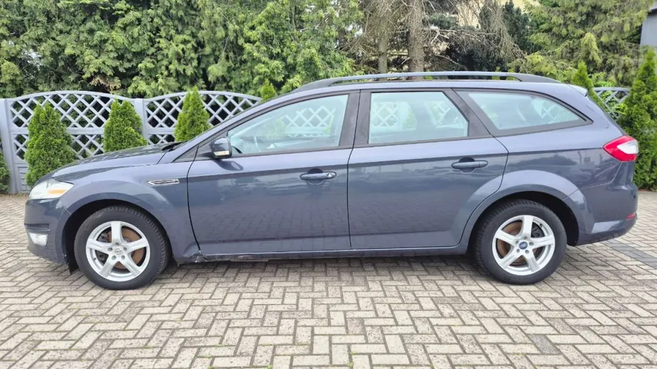 FORD Mondeo -