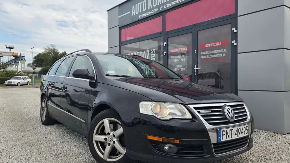 VOLKSWAGEN Passat -
