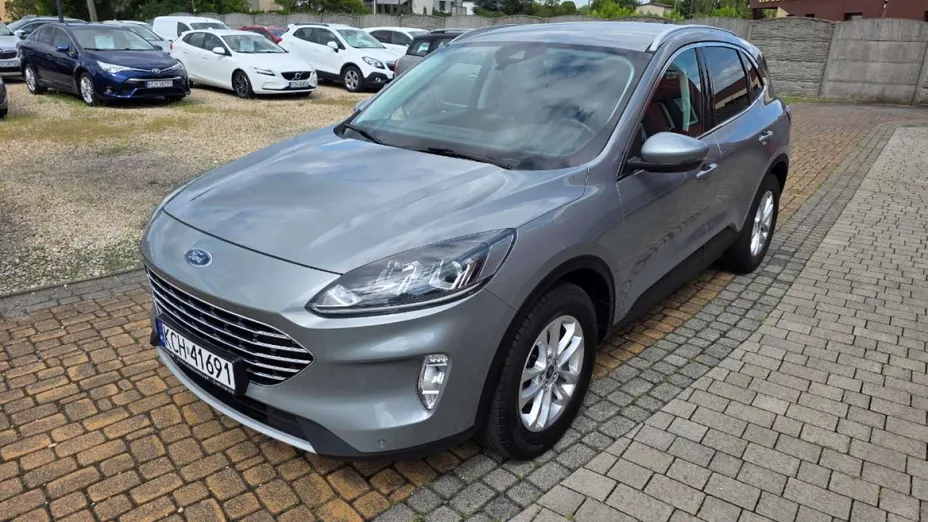 FORD Kuga -