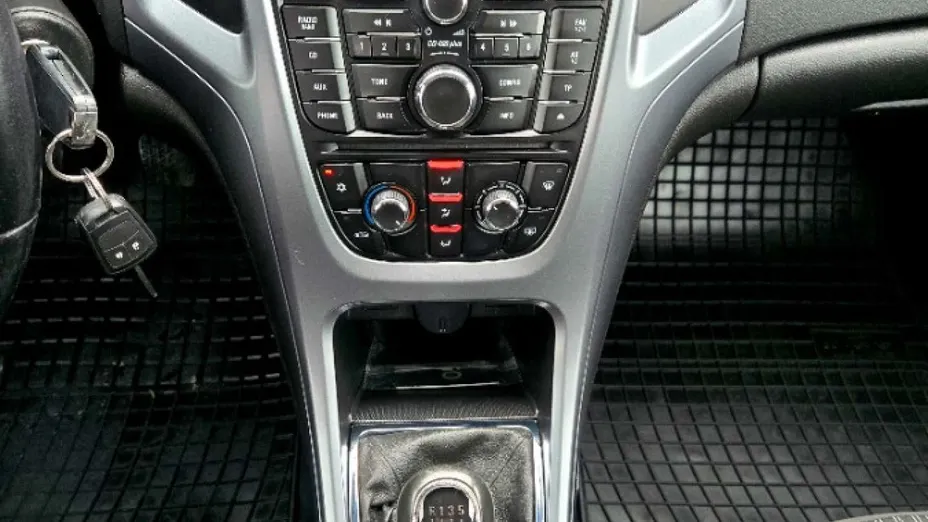 OPEL Astra -