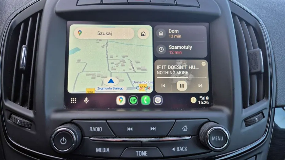 OPEL Insignia -