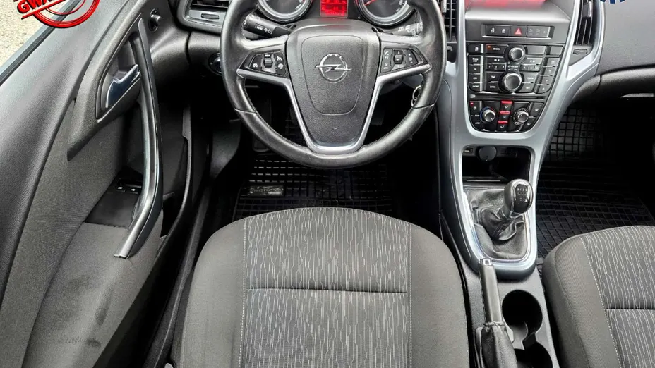 OPEL Astra -