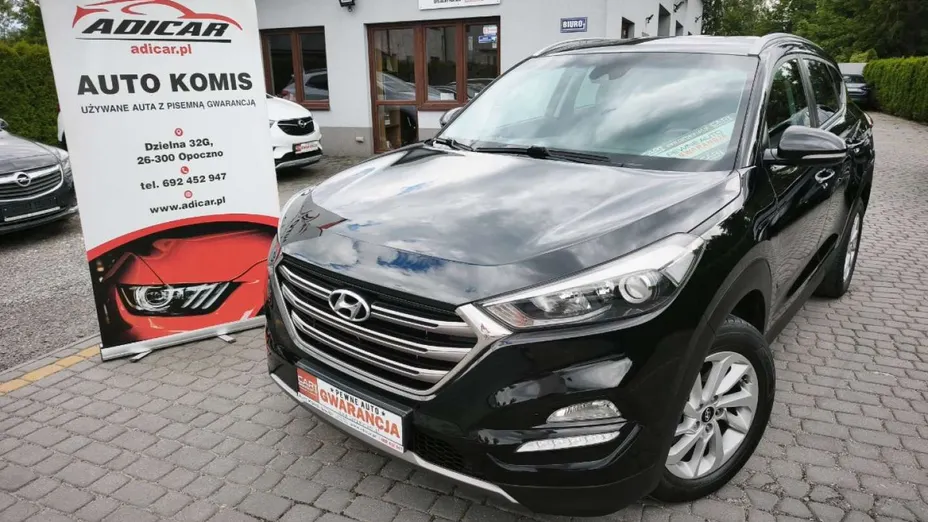 HYUNDAI Tucson -