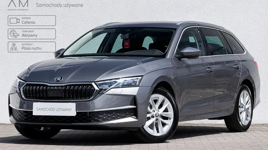 SKODA Octavia -