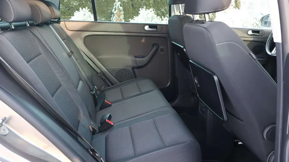 VOLKSWAGEN Golf Plus -