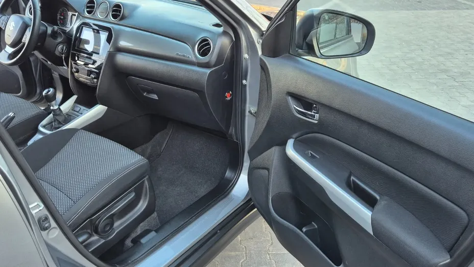 SUZUKI Vitara -