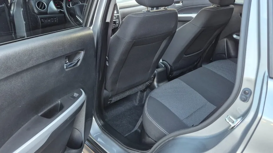 SUZUKI Vitara -