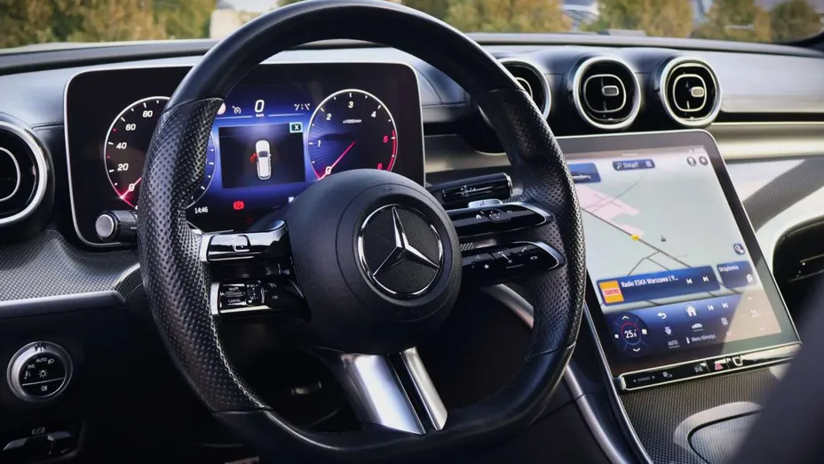 MERCEDES-BENZ C Klasa -