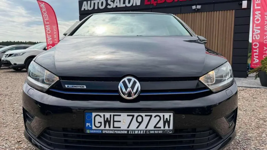 VOLKSWAGEN Golf Sportsvan -