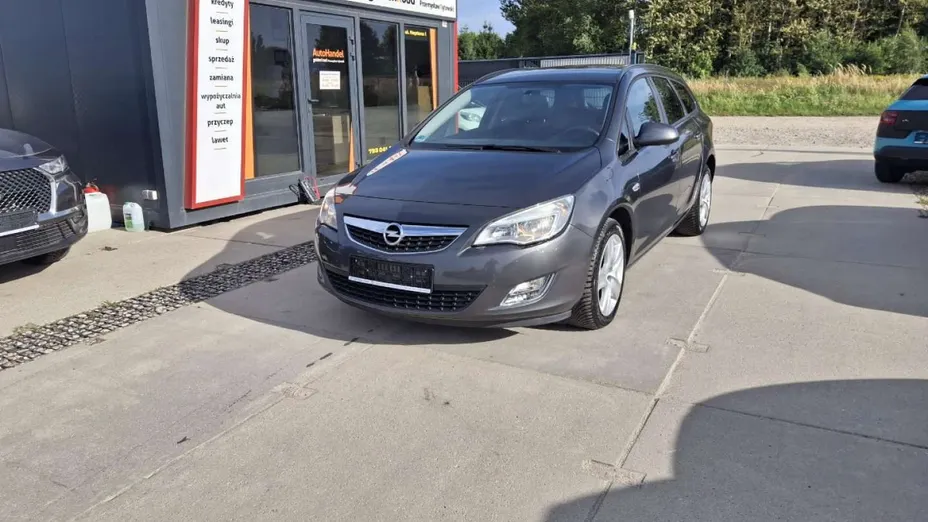 OPEL Astra -