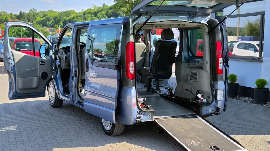 OPEL Vivaro -