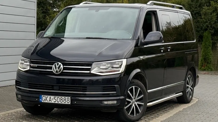 VOLKSWAGEN Multivan -