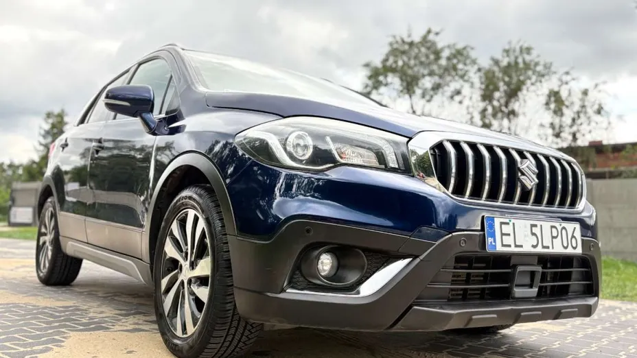 SUZUKI S-Cross -
