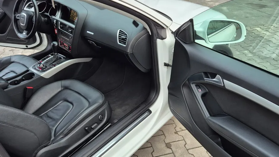 AUDI A5 -
