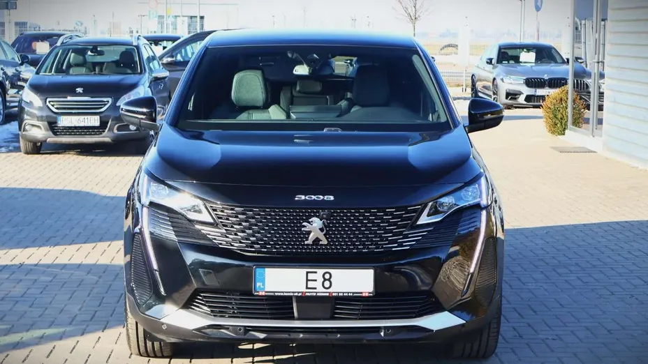 PEUGEOT 3008 -