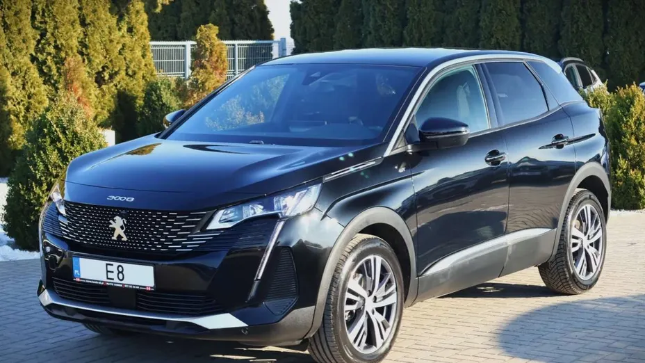 PEUGEOT 3008 -