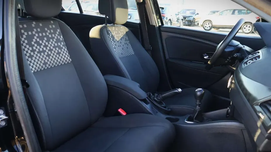 RENAULT Megane -