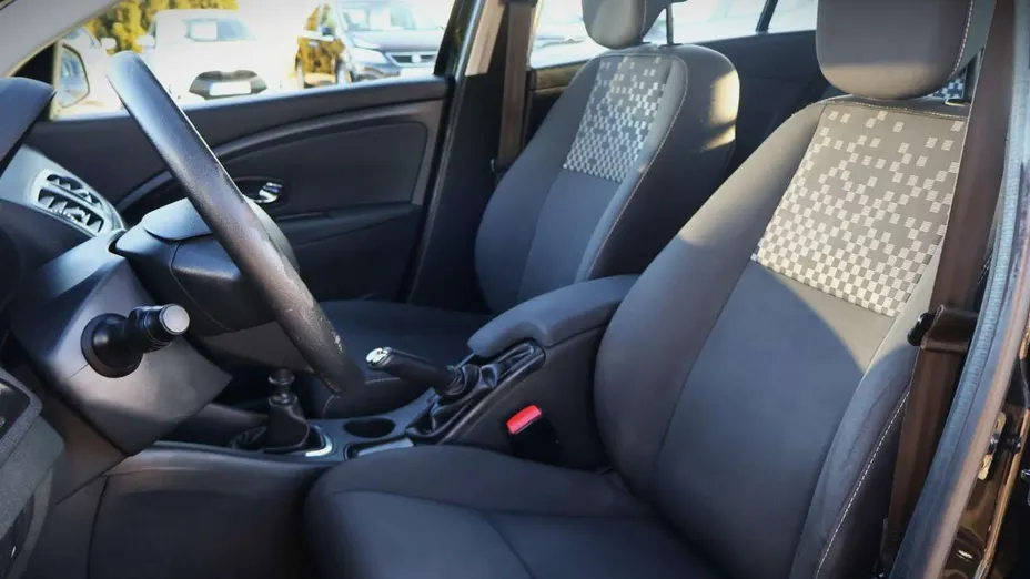 RENAULT Megane -