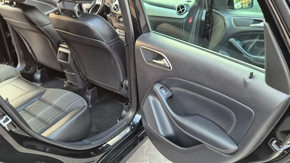 MERCEDES-BENZ B Klasa -