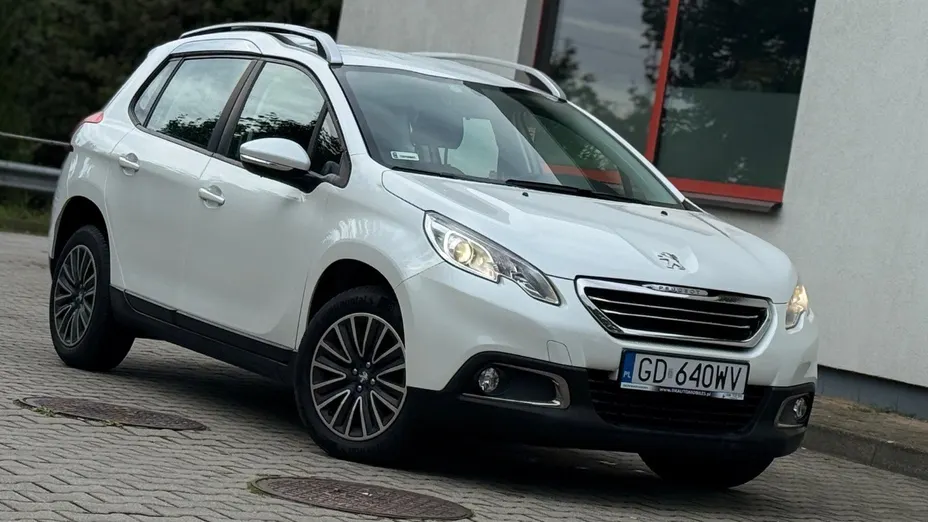 PEUGEOT 2008 -